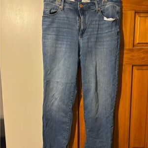 Universal Thread Women's High Rise Jeans - Classic Blue